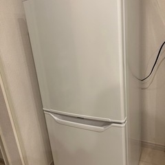 【ネット決済】冷凍冷蔵庫　YFR-D111