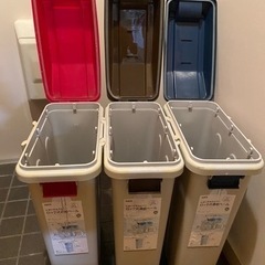 ニトリ　連結式ゴミ箱