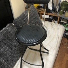 折りたたみパイプ椅子②