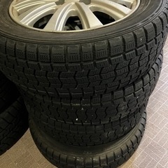 スタッドレスタイヤ　155/65R13