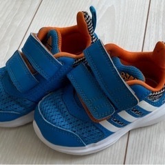 adidas 12cm 子どもシューズ