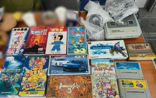 値下げ　スーパーファミコン本体・カセット13本
