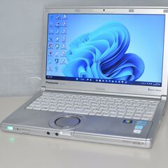 【ネット決済・配送可】日本製 中古軽量ノートPC Windows...