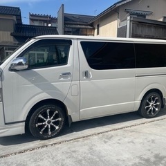 ハイエース　タイヤホイール　マーテルギア　ビースト