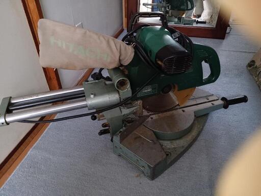 日立工機 HITACHI 卓上スライド丸のこ C10FS 丸鋸 マルノコ 切断機 中古品
