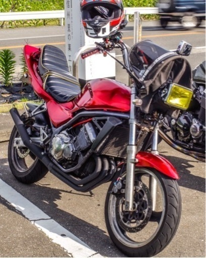 カワサキ　バリオス1型