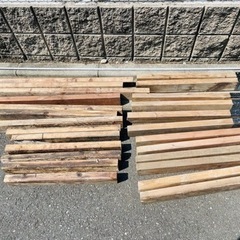 木材　2×4 ソーホースブラケット　端材　薪