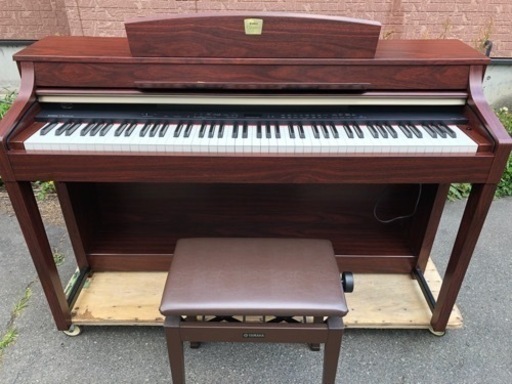 【大特価!!】 ヤマハ　CLP-370M 木製鍵盤(送料、設置無料) 鍵盤楽器、ピアノ