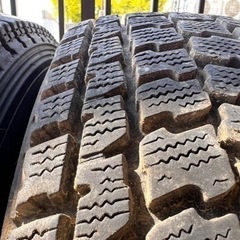 パジェロミニ　等　スタッドレスタイヤとタイヤラック