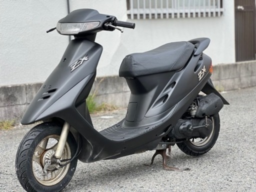 後タイヤ新品✨綺麗なマッドブラック⭐️●スーパーディオ　AF27●