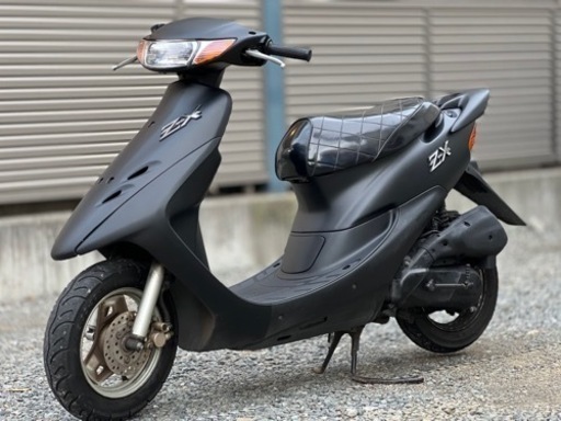 前タイヤ新品✨綺麗なマット　●ライブディオ　AF35●