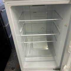 万代店 極美品 3か月保障付き☆冷蔵庫☆2020年☆