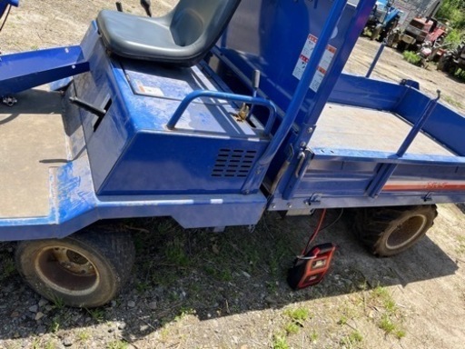 筑水キャニコム 小型特殊自動車 下町小町 油圧ダンプ 四輪駆動 4WD j80