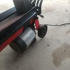 薪割り機　薪割り　薪ストーブ　などに