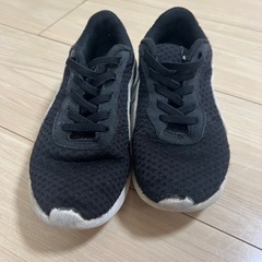PUMA 黒　靴（18センチ）