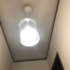IKEA 照明　透明