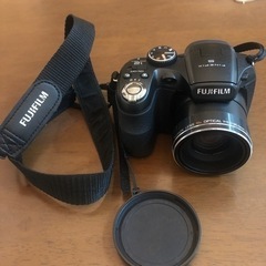 FUJIFILM Finepix S2500