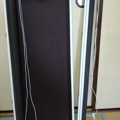 ロールスクリーン 幅90cm 丈135cm 2本　差し上げます。