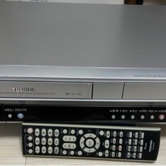 東芝　VTR一体型DVDレコーダー　D-VR5　