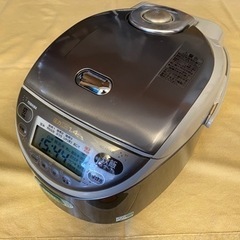 【中古良品】TOSHIBA 圧力IH炊飯器 RC-10YKW 5.5合