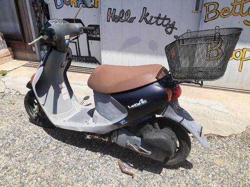 スズキレッツ4G、実動車。バッテリー要交換です。 バッテリーの交換