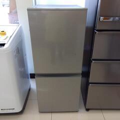 HJ495【中古】AQUA ノンフロン冷凍冷蔵庫 AQR-13J...