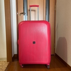 大型軽量ピンク　スーツケース