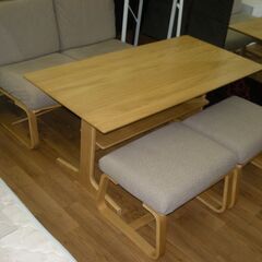 き*た様 今週まで出品★無印良品MUJIリビングでもダイニングでもつかえるダイニ I love the MUJI table that can be used in both the living room and