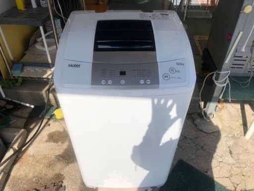 【リサイクルサービス八光】2017年製　ハイアール　自動洗濯機 ホワイト 6.0kg 　JW-K60M-W