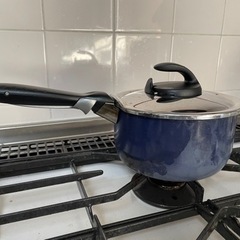 ガス火用の使いやすい鍋とフライパン2個