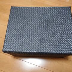IKEA 蓋付きボックス(折りたたみ可)