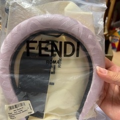 fendiヘアバンド