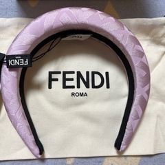 fendiヘアバンド