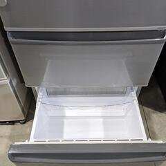 AQUA 272L 3ドア冷凍冷蔵庫 AQR-271E(S) 2016年製