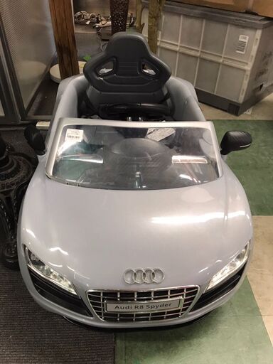 子供用　電動カー　アウディ　Audi　貝塚店　二色浜