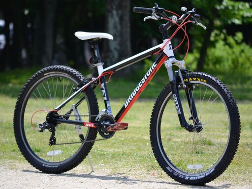 ブリヂストン製アルミフレームの26インチMTB 2x7段変速 Alloy-frame 26\