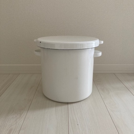 野田琺瑯　ラウンドストッカー24cm