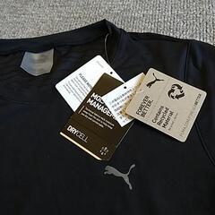 【お渡し完了】PUMA レディスL 黒半袖Tシャツ 裾スリット変...