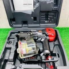 中古品●MAX 高圧エア釘打ち機 HN-75N3（D）-G●D●...