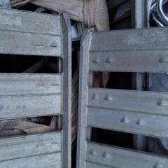 トラック用ハシゴその２