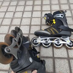【値下げ】インラインスケート　25.5cm