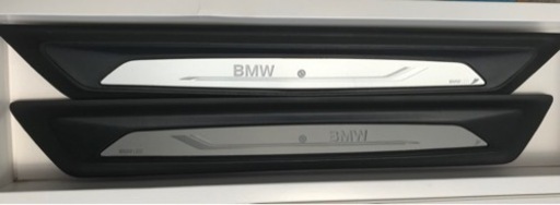 BMW 純正　ドアステップカバー　ドアステップガード　LED