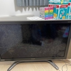 46型・52型液晶テレビ