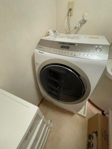 シャープ 高級ドラム式洗濯乾燥機（ヒートポンプ式）