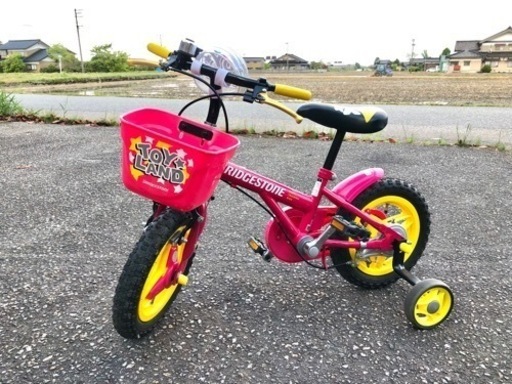 美品⭐︎ヘルメット付き！ブリヂストン　幼児用 子供用自転車　補助輪付き　3〜5歳オススメ