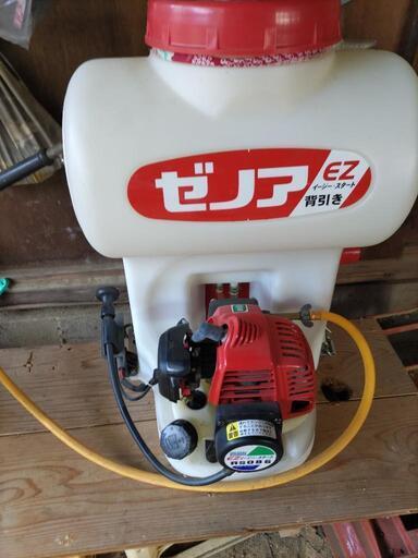 ゼノア背引き噴霧機　イージースタート　RS086