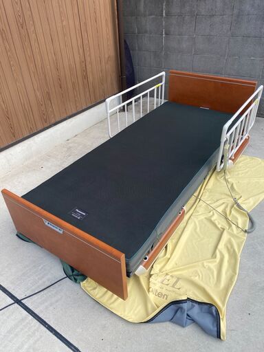 中古　パラマウントベッド楽匠S　2モーター　83レギュラーサイズ在宅用介護ベッド販売