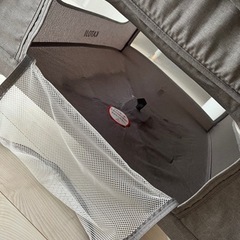 ポータブルベビーベッド おむつ替えテーブル付（グレー） KATOJI