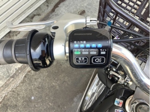 53 ブリヂストン最新機種電動アシスト自転車ALBLT グレーアルミ