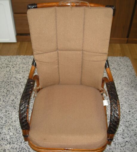 R407 籐 回転座椅子 チェア クッション付 ラタン製 籐家具 座面高 39cm 美品